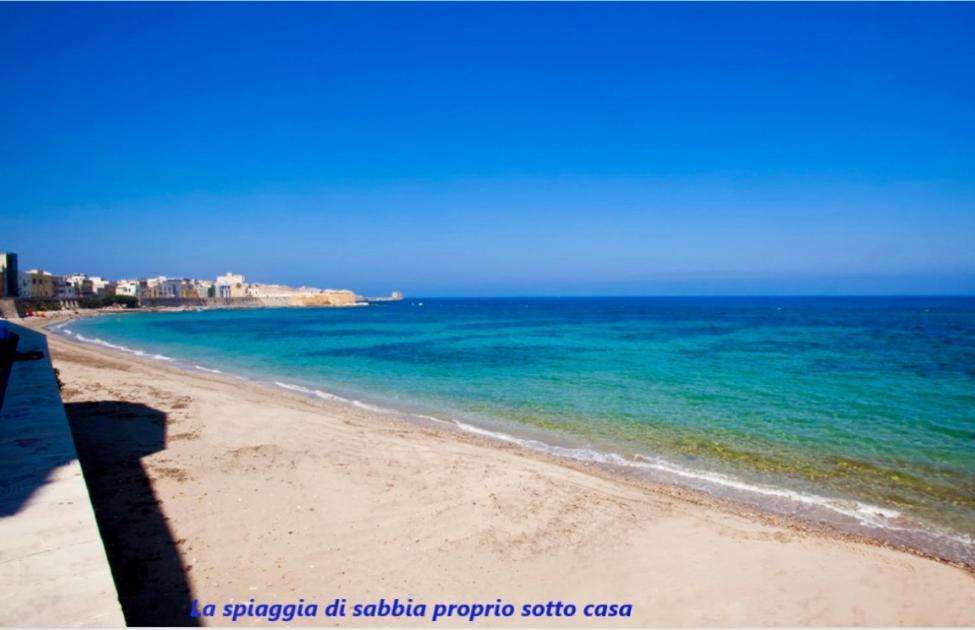 Be Mediterraneo, In Centro Sul Mare - In The Center Beach Front - 80 Mq Trapani Luaran gambar